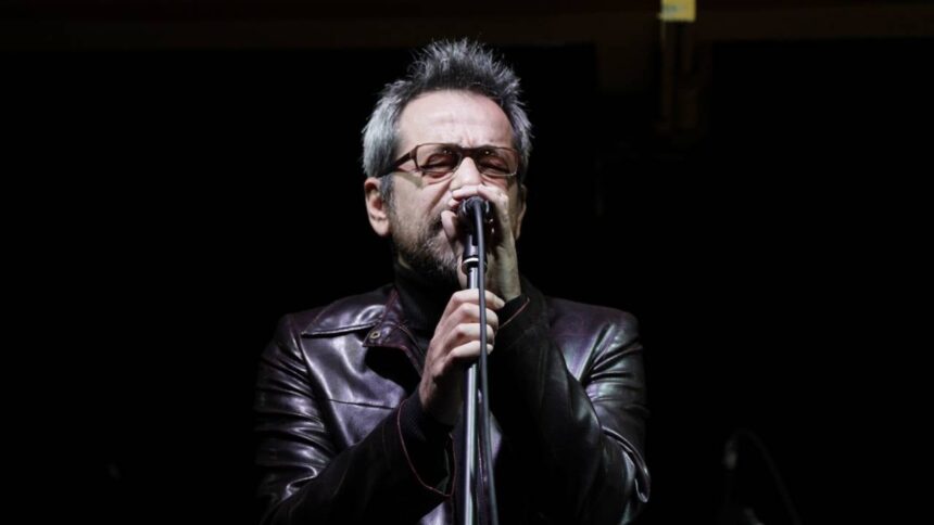 Feridun Düzağaç Sahnelere Bir Süre Ara Veriyor